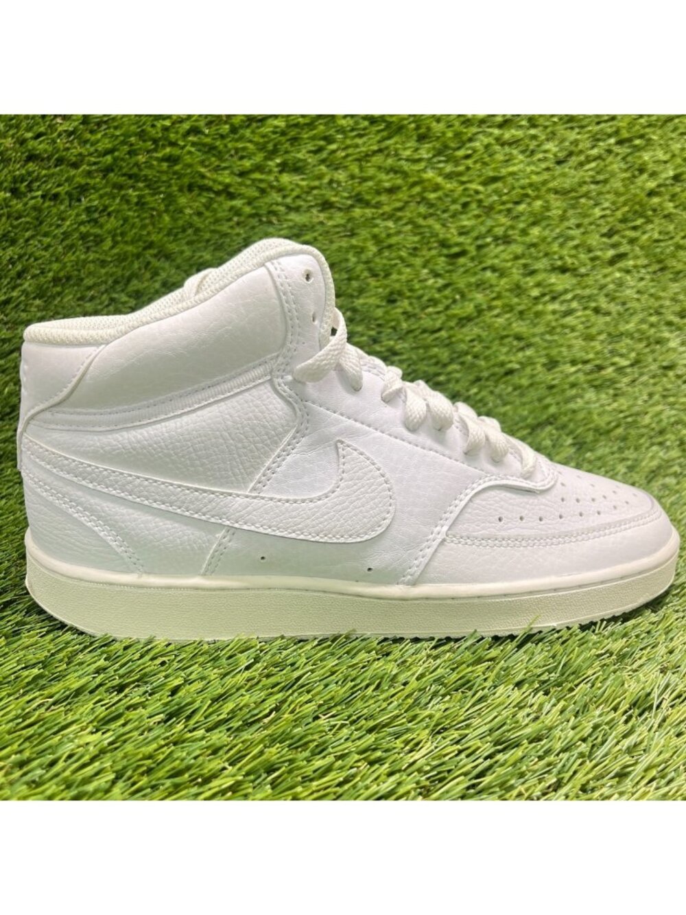 Nike Court Vision Mid Womens Size 8.5 Triple White Basketball Shoes Sneakers